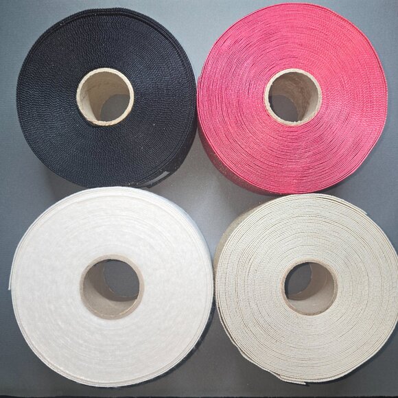 Chanel Glitter Ribbon Collection in Gold, Red, Black and white - Picture 10 of 12